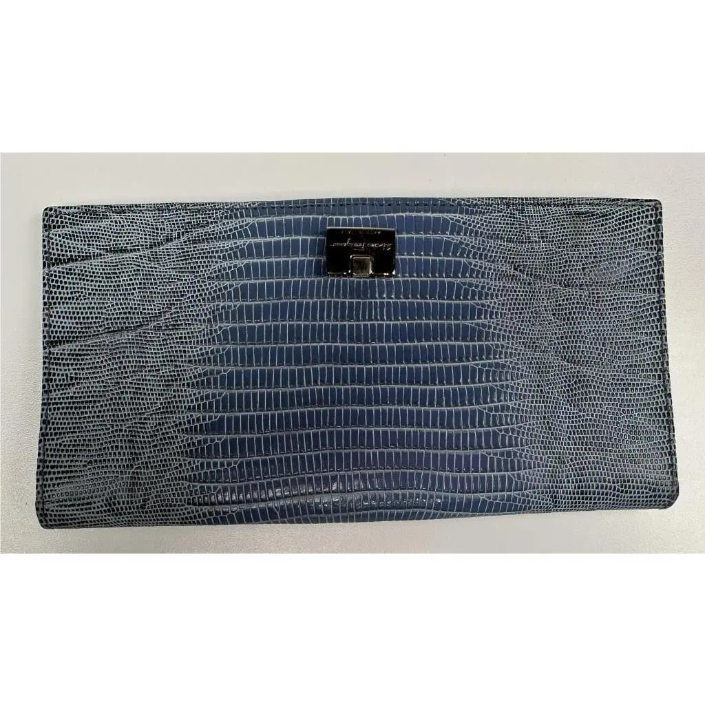 Vintage Salvatore Ferragamo Wallet Blue