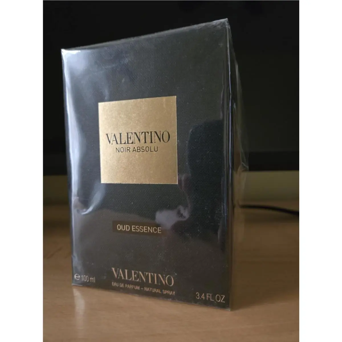 Valentino Noir Absolu Oud Essence Valentino Box 100ml