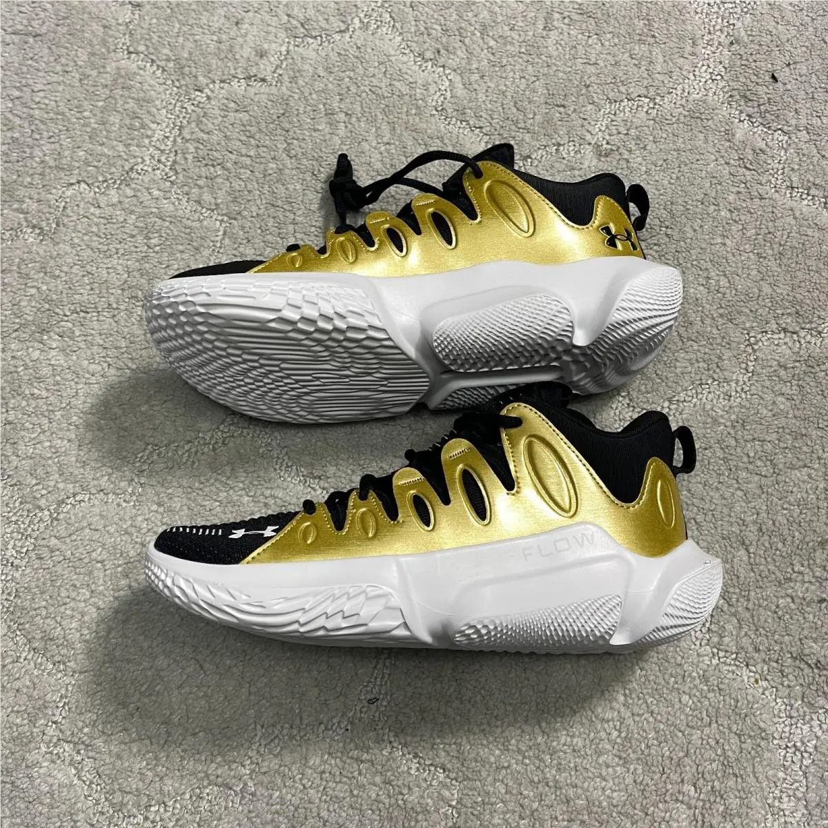 Under Armour shoes - Breakthru 4 - Breakthru - 3026641-001 - Gold 0