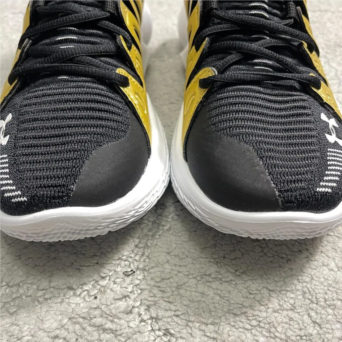 Under Armour shoes - Breakthru 4 - Breakthru - 3026641-001 - Gold 3