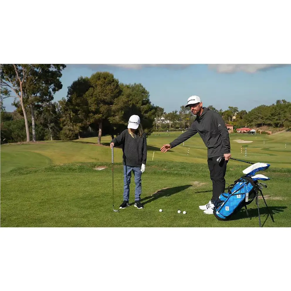 TaylorMade  - Team TaylorMade Junior 6-Piece Complete Set - 26088077 26088082 - Blue, Lie Angle: Silver 9