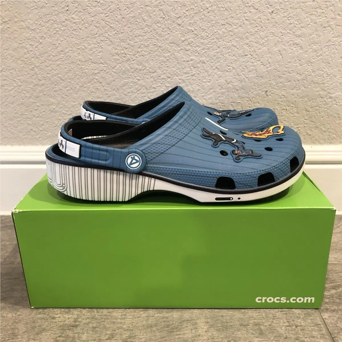 Crocs Marvel Fantastic 4 Classic Clogs Blue/white/black Men’s Size 10