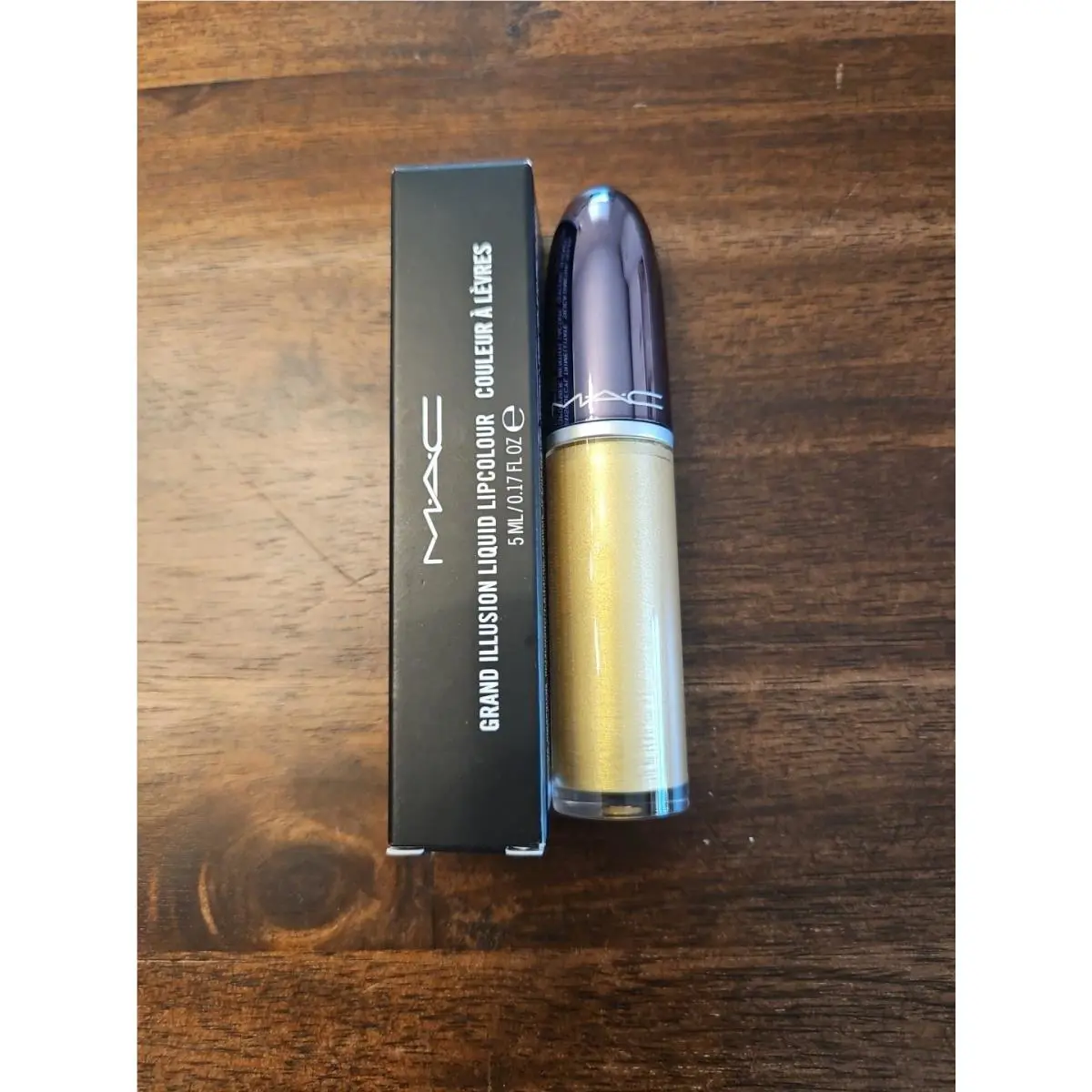 Mac Grand Illusion Lipcolour Florescense 0.17 Fl. oz