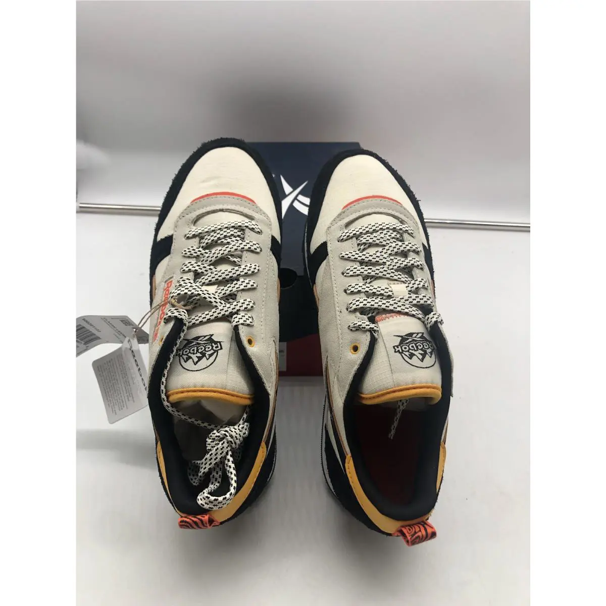 Reebok shoes - Reebok Classic Leather - Classic Leather - 100201122 - Beige/Black/Blue 0