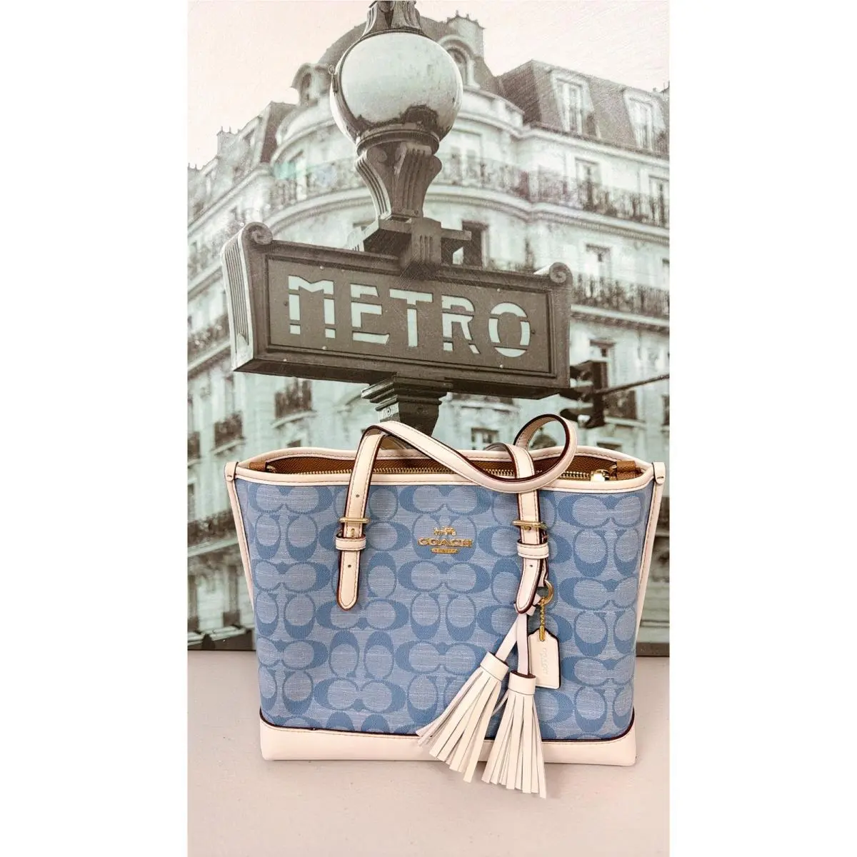 Coach CA142 Mollie Tote 25 In Signature Chambray Leather Light Denim/chalk