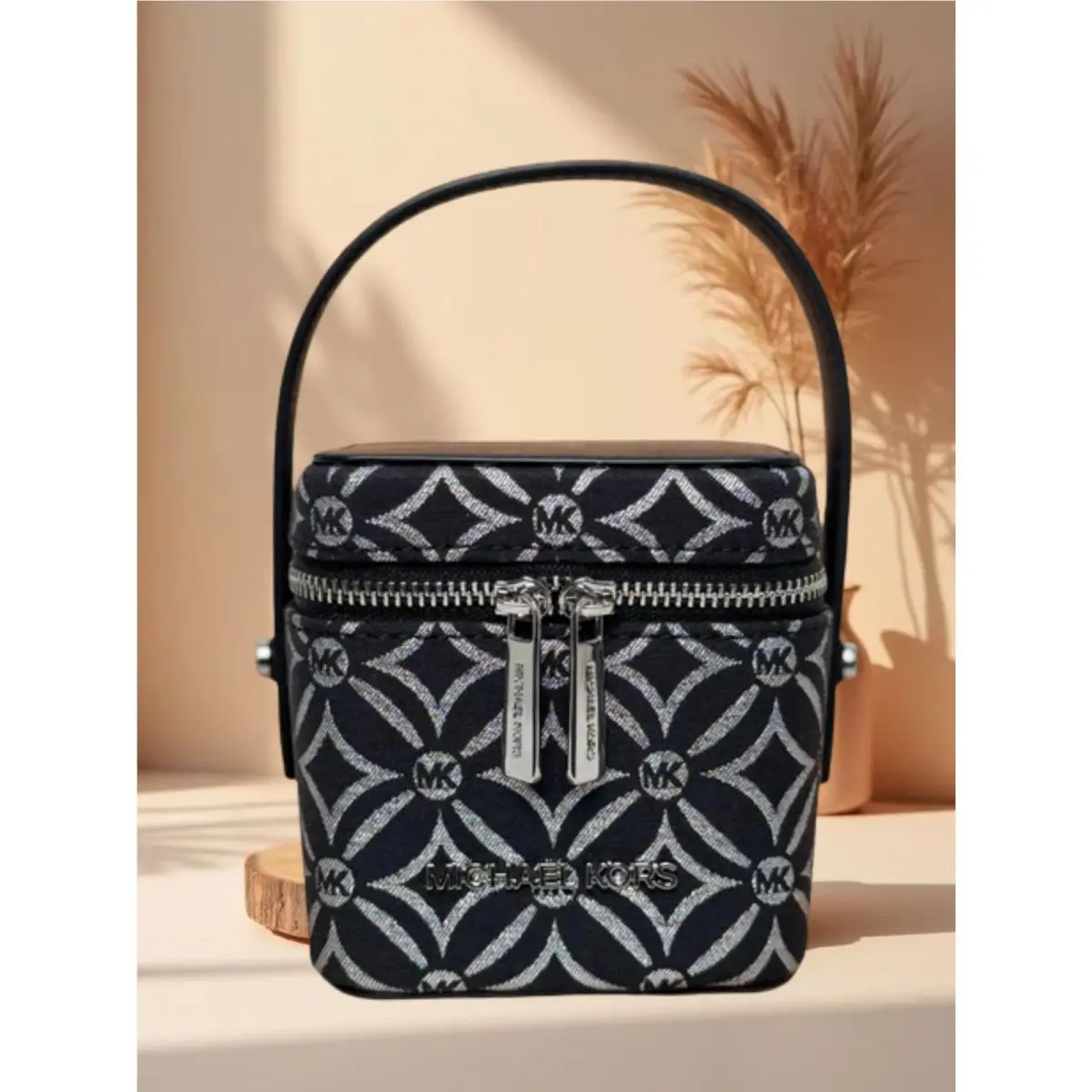 Michael Kors Sandrine Small Logo Jacquard Crossbody Box Bag Women Black/silver