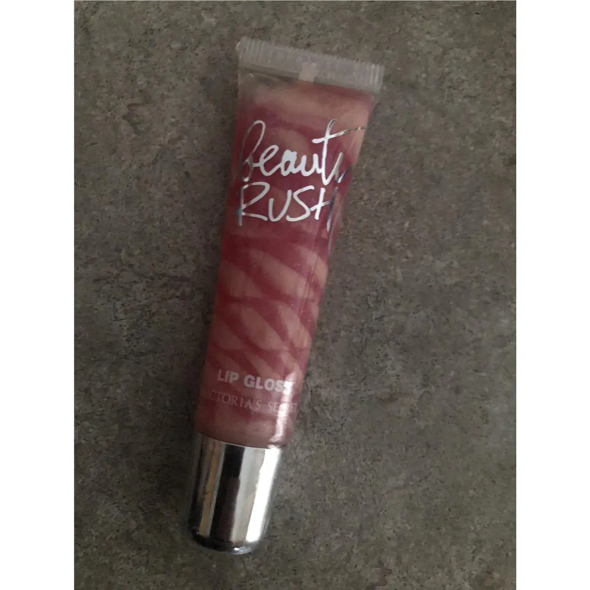 Victoria`s Secret Beauty Rush Lip Gloss Ice Teased .46 oz