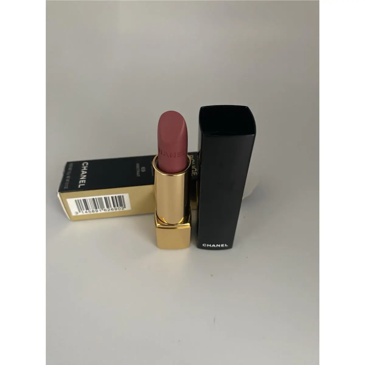 Chanel Rouge Allure Velvet Matte Lipcolor - -69 Abstrait