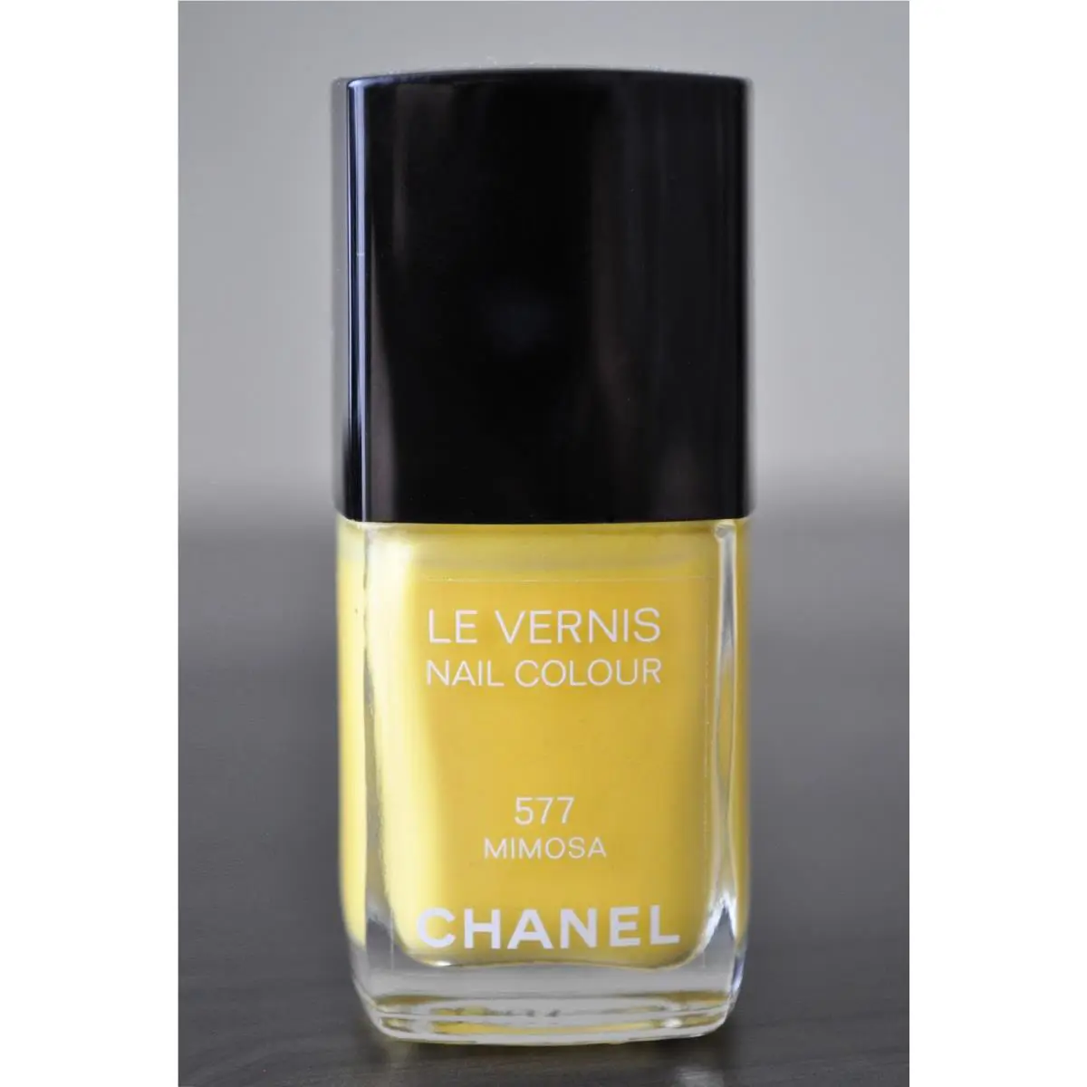 Chanel Le Vernis Nail Polish 577 Mimosa Rare