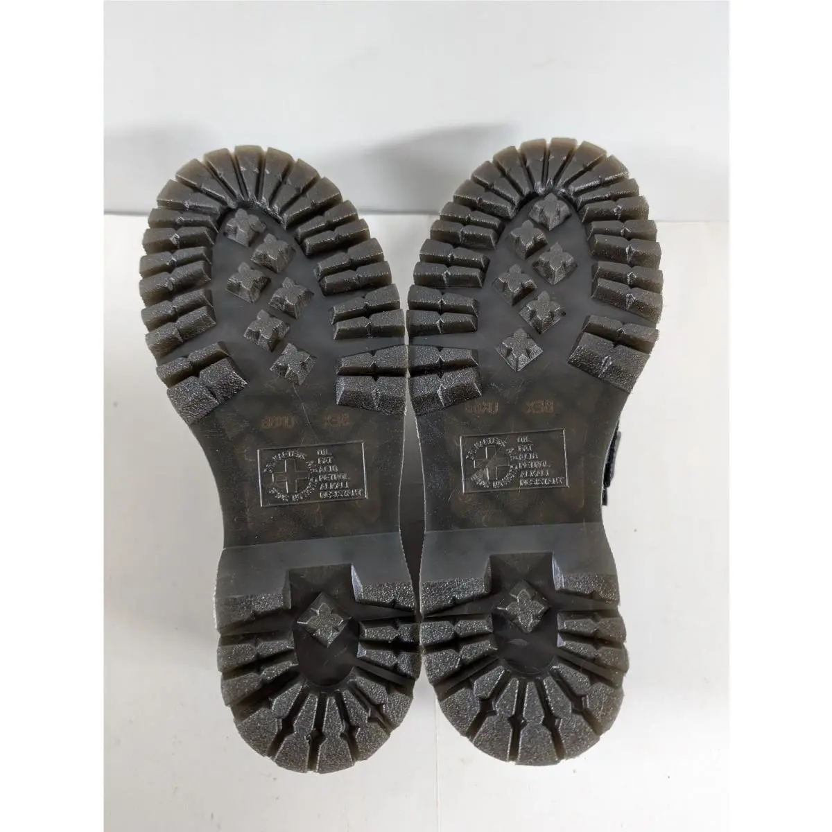 Dr. Martens shoes - Black (UPC: 190665533323) 2