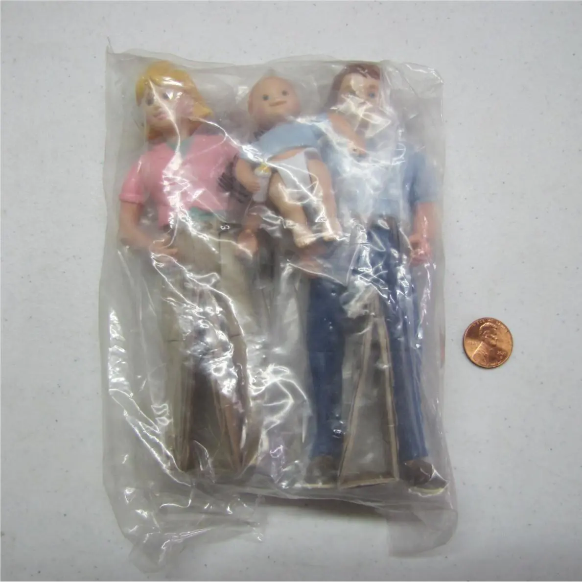 Fisher Price Loving Family Dollhouse Mom Dad Baby Boy 3 Dolls Classic