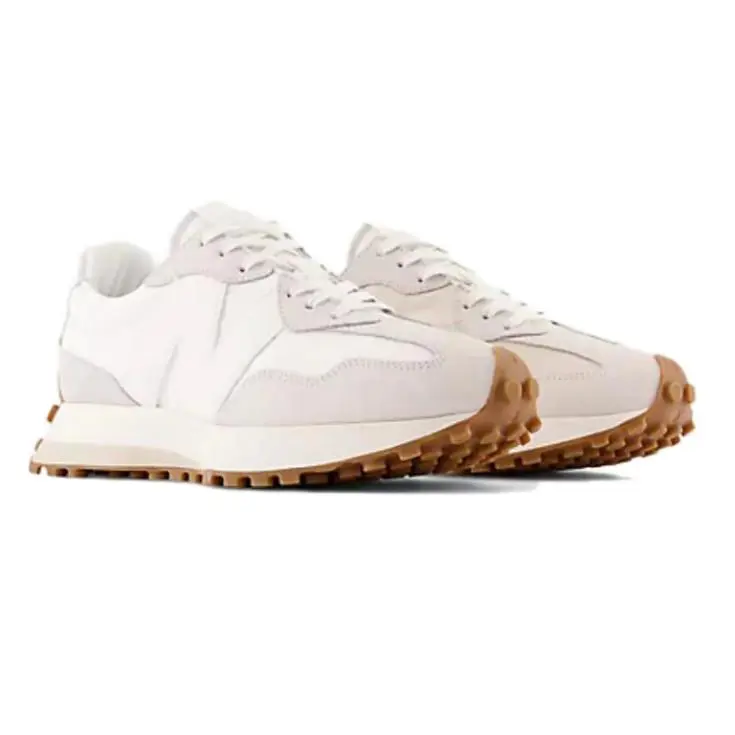 New Balance shoes - White/Gum 7