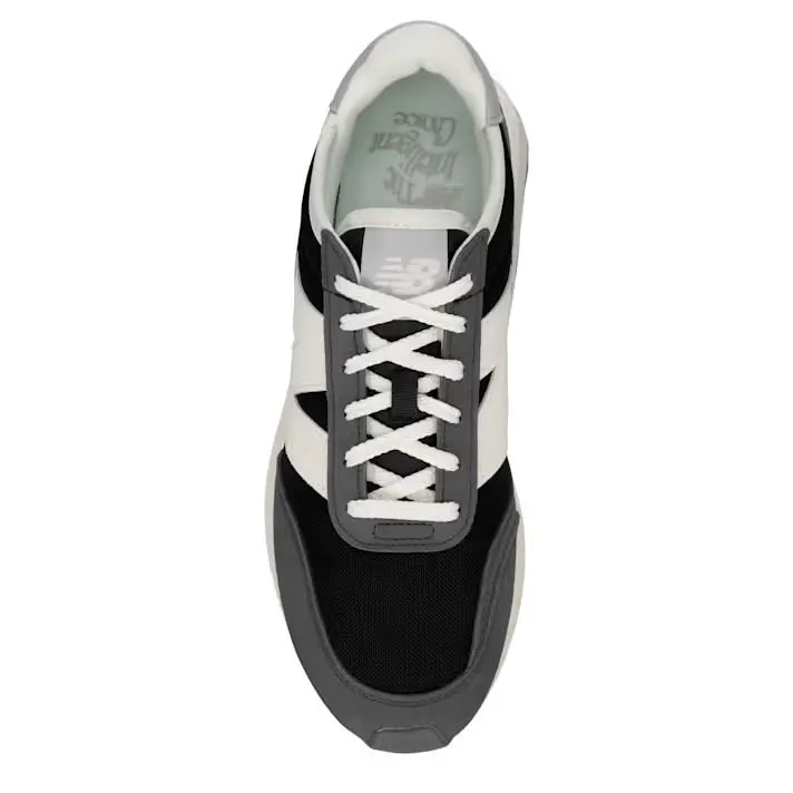 New Balance shoes - New Balance 370 - Black 4