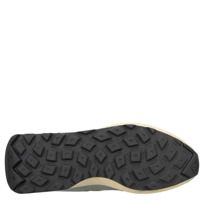 New Balance shoes - New Balance 370 - Black 19