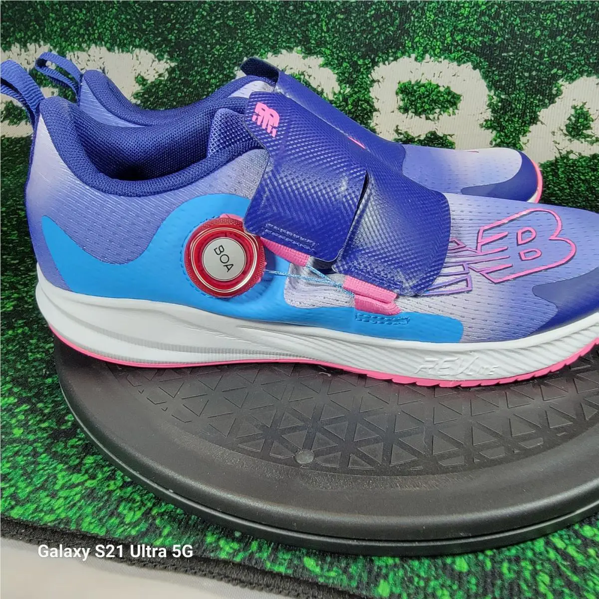 New Balance shoes - Purple 1