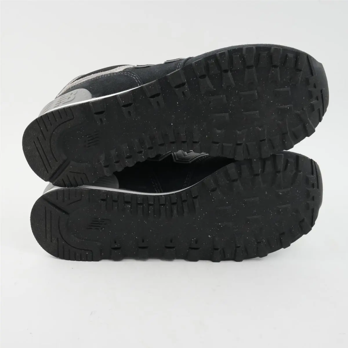 New Balance shoes - New Balance 574v2 - Black/White 2
