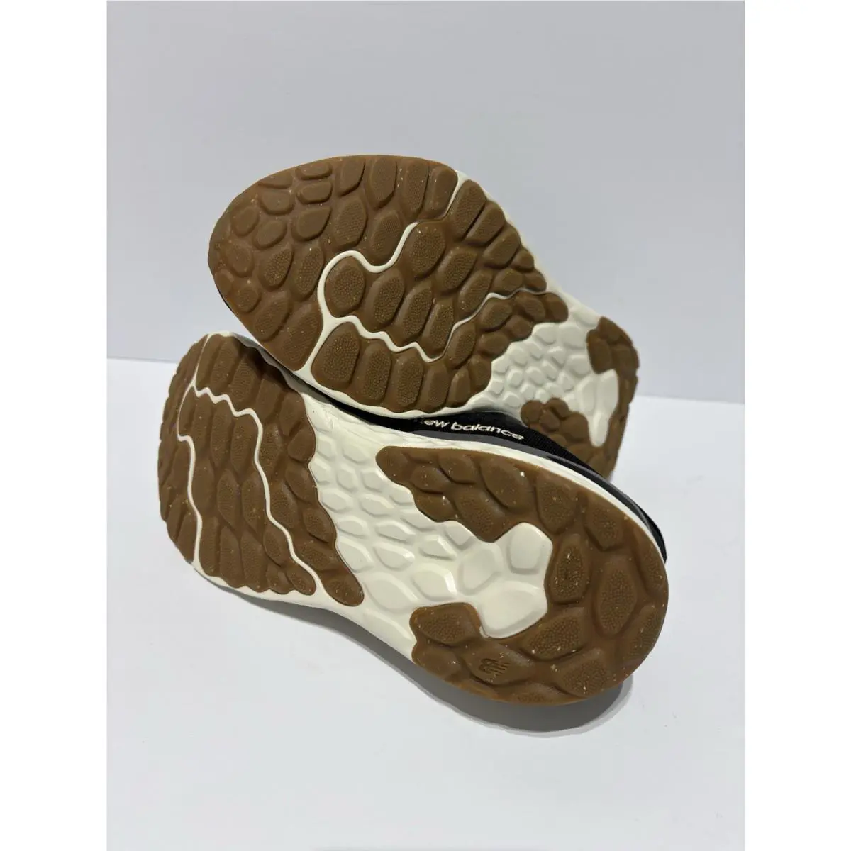 New Balance shoes - New Balance Fresh Foam Arishi - Black 4