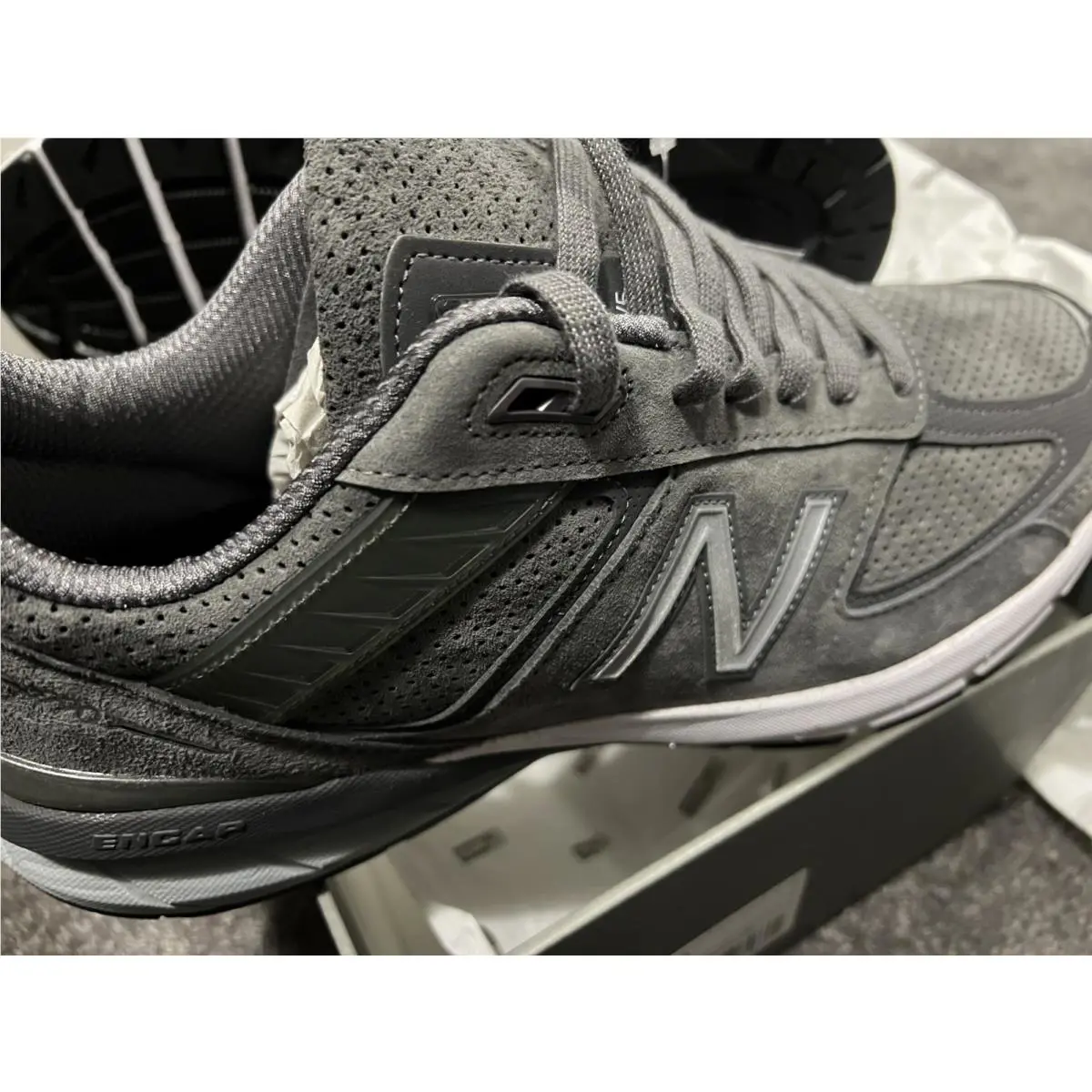 New Balance shoes - Made in USA - Made USA - M990SG5 - Gray, Manufacturer: Grey/Castlerock 11