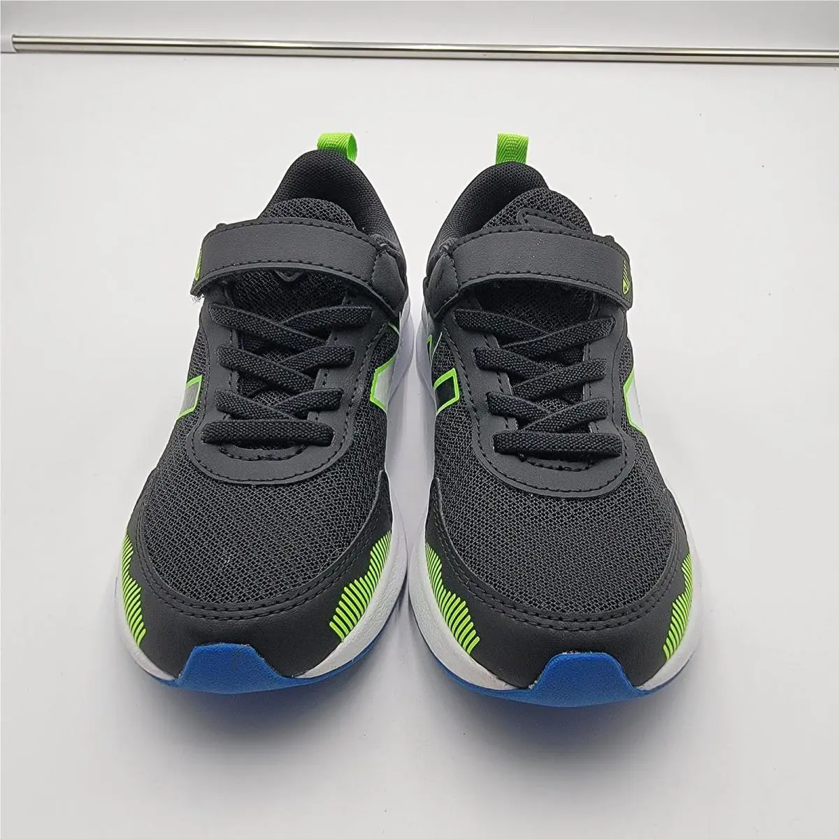 New Balance shoes - Black 1