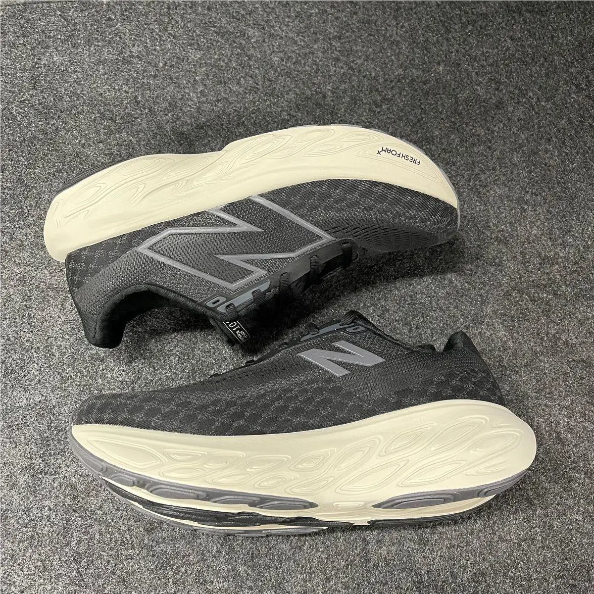 New Balance shoes - VS178017 - vs-178017 - Black (UPC: 197966044305) 1