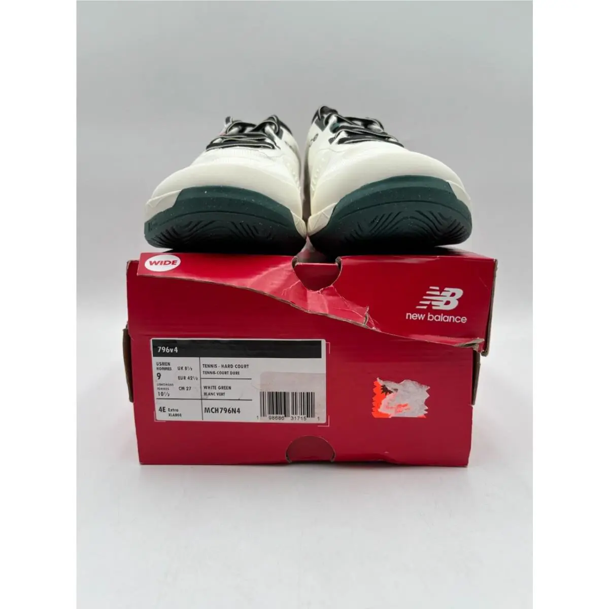 New Balance shoes - White 9