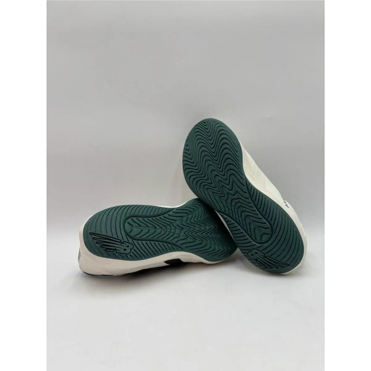 New Balance shoes - White 7