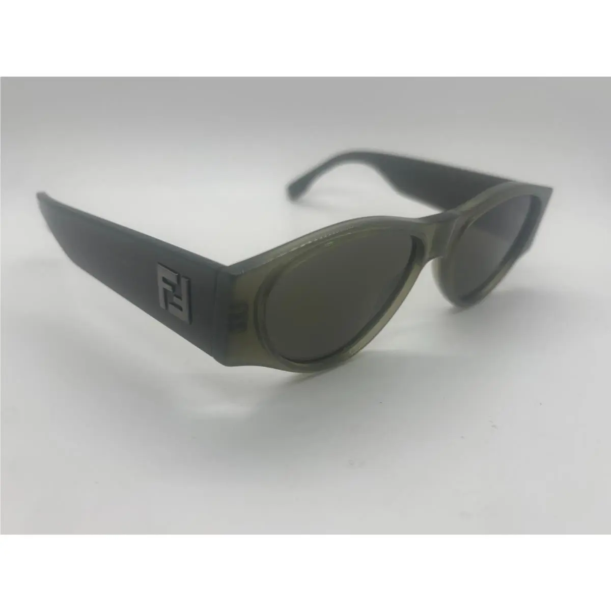 Fendi FE40158I 96N Green Sunglasses 55-15-145mm Comes W/full Set