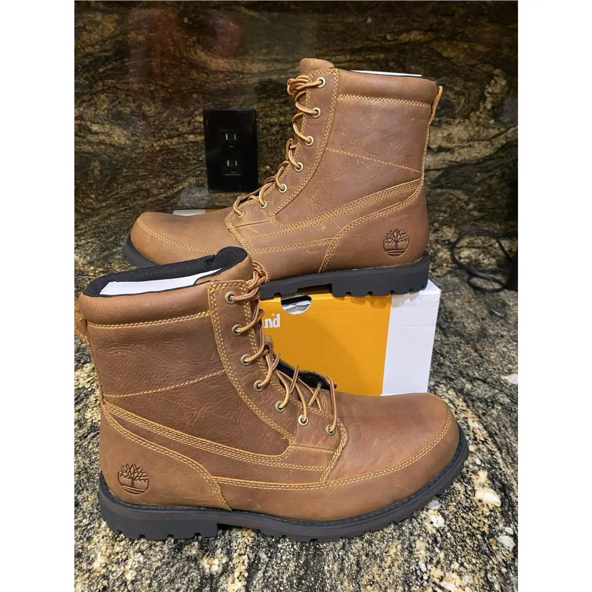 Mens Timberland Attleboro Mid Lace Up Boots Size 10 Shoes