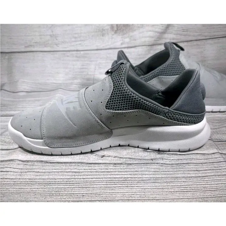Nike shoes - Nike Benassi - Benassi - 882410002 - Gray 3