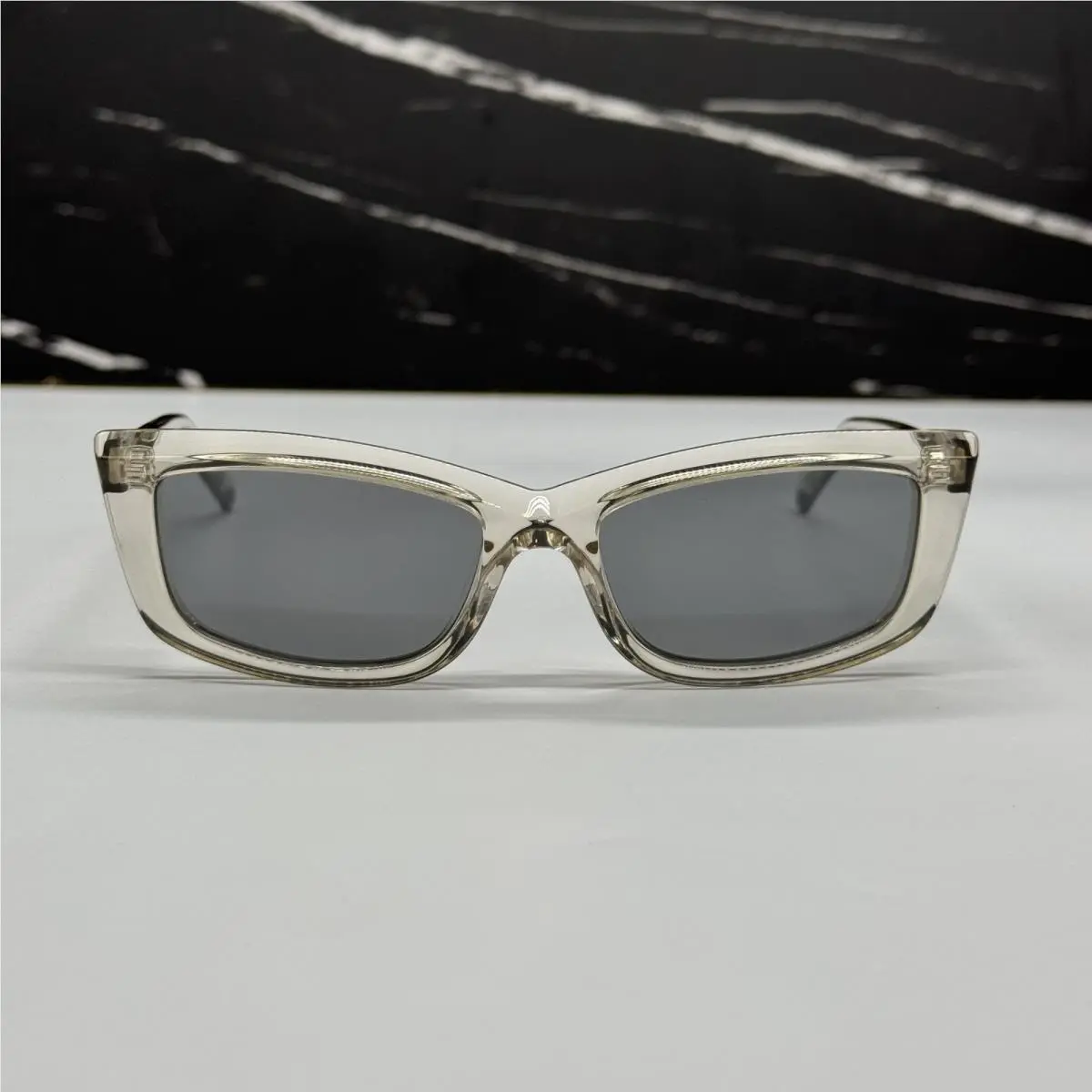 Saint Laurent SL658 003 Cat Eye Transparent Gray Women  display picture 3