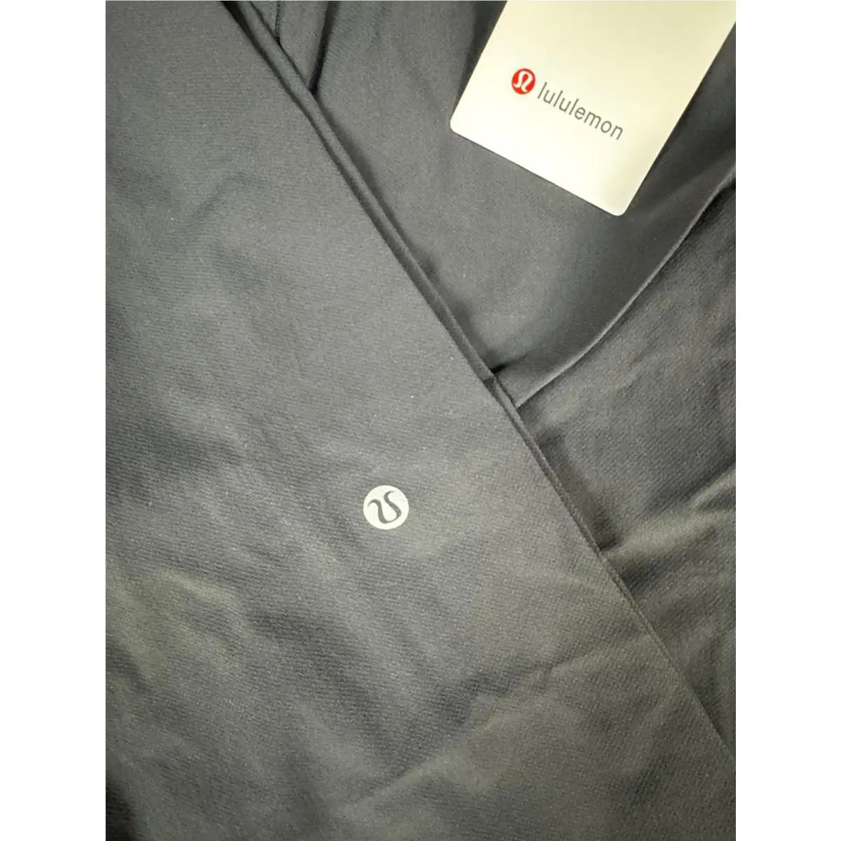 Lululemon clothing - Black, asst 7