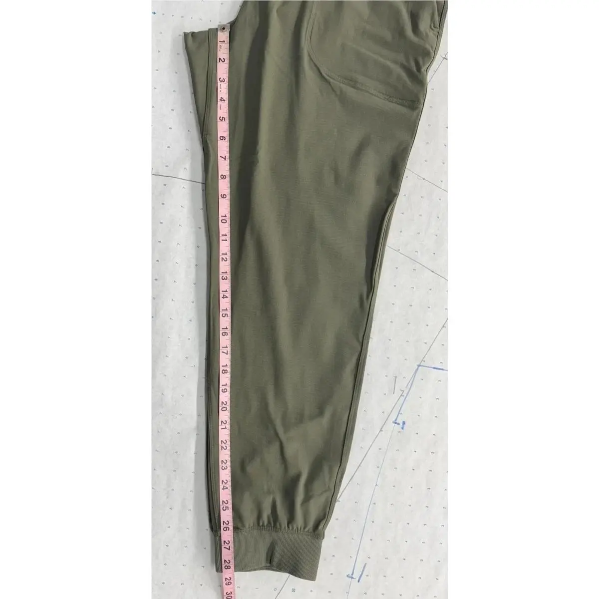 Lululemon clothing - lululemon ABC - ABC - Army Green 17