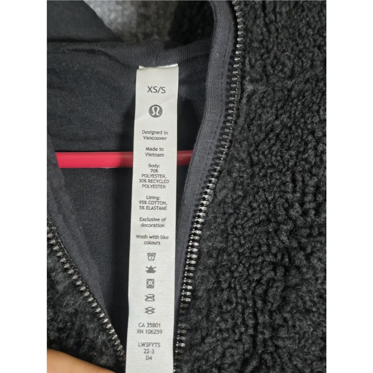 Lululemon clothing - Black 1