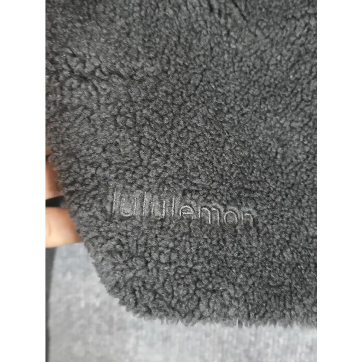 Lululemon clothing - Black 3