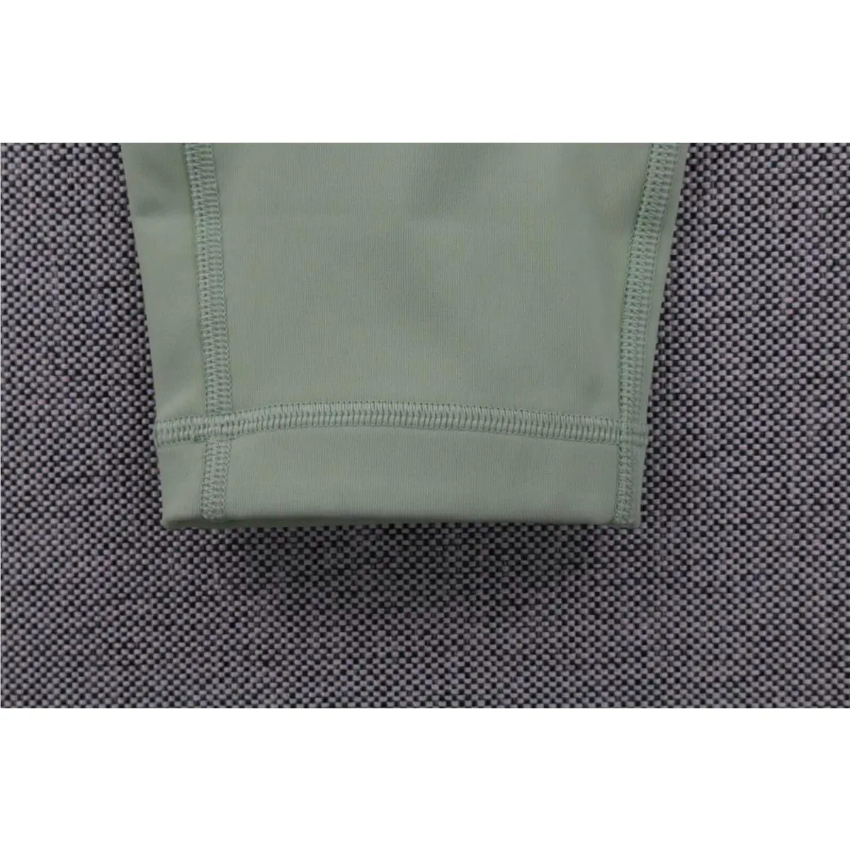 Lululemon clothing - Green 2