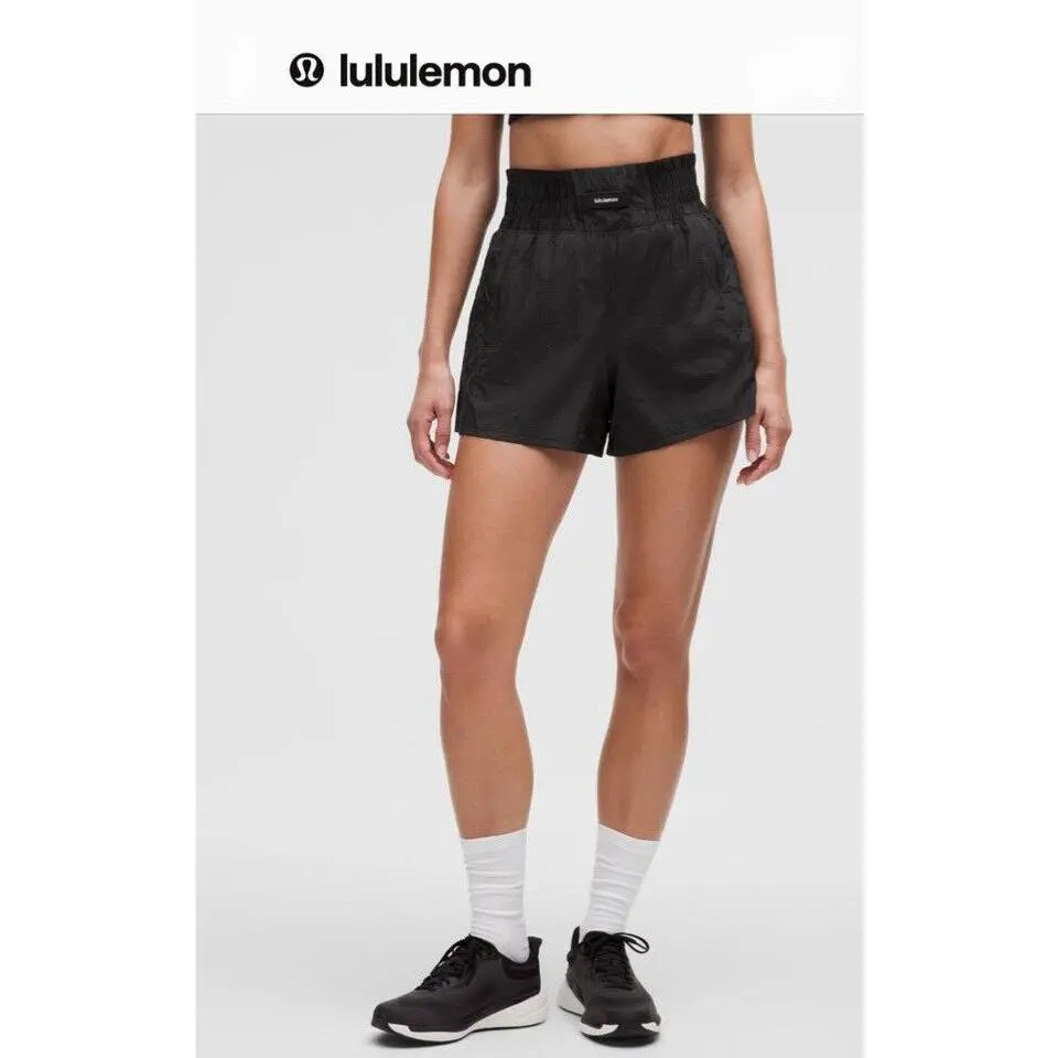 Lululemon clothing - Green 3