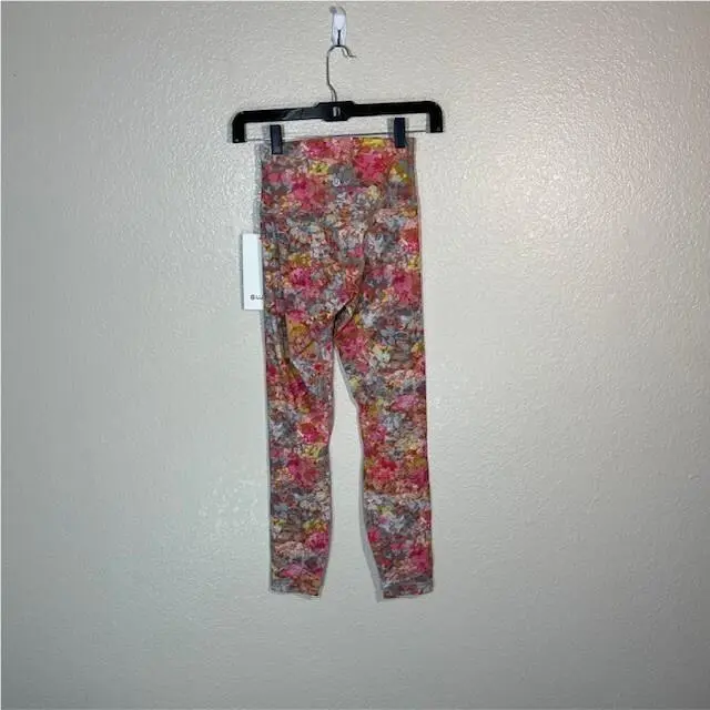 Lululemon clothing - Multicolor 2
