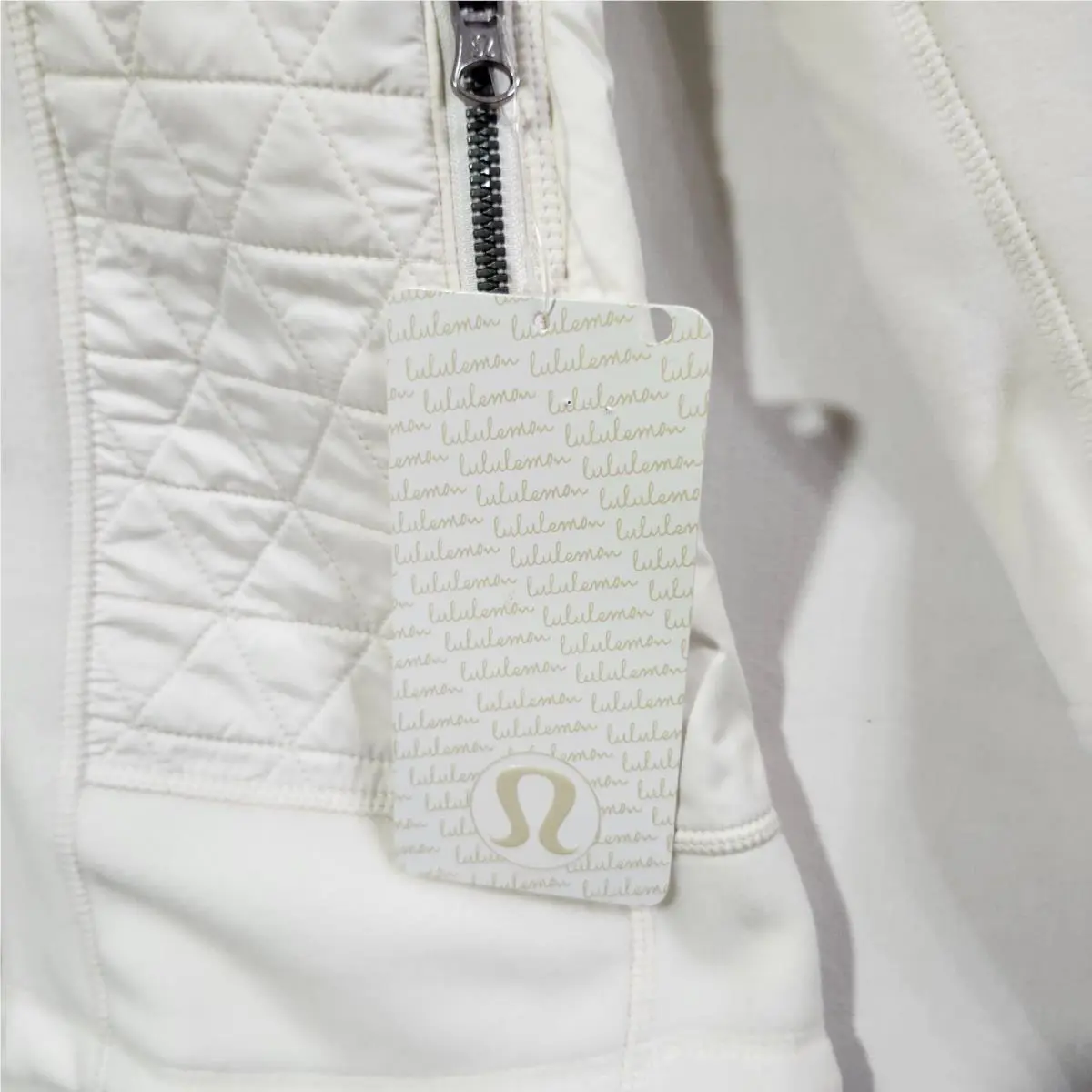Lululemon clothing - White 3