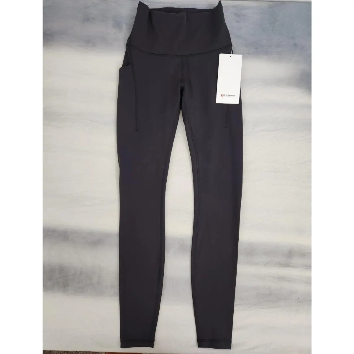 Lululemon Wunder Train HR Tight 28 Pockets Women`s Size 4 Black