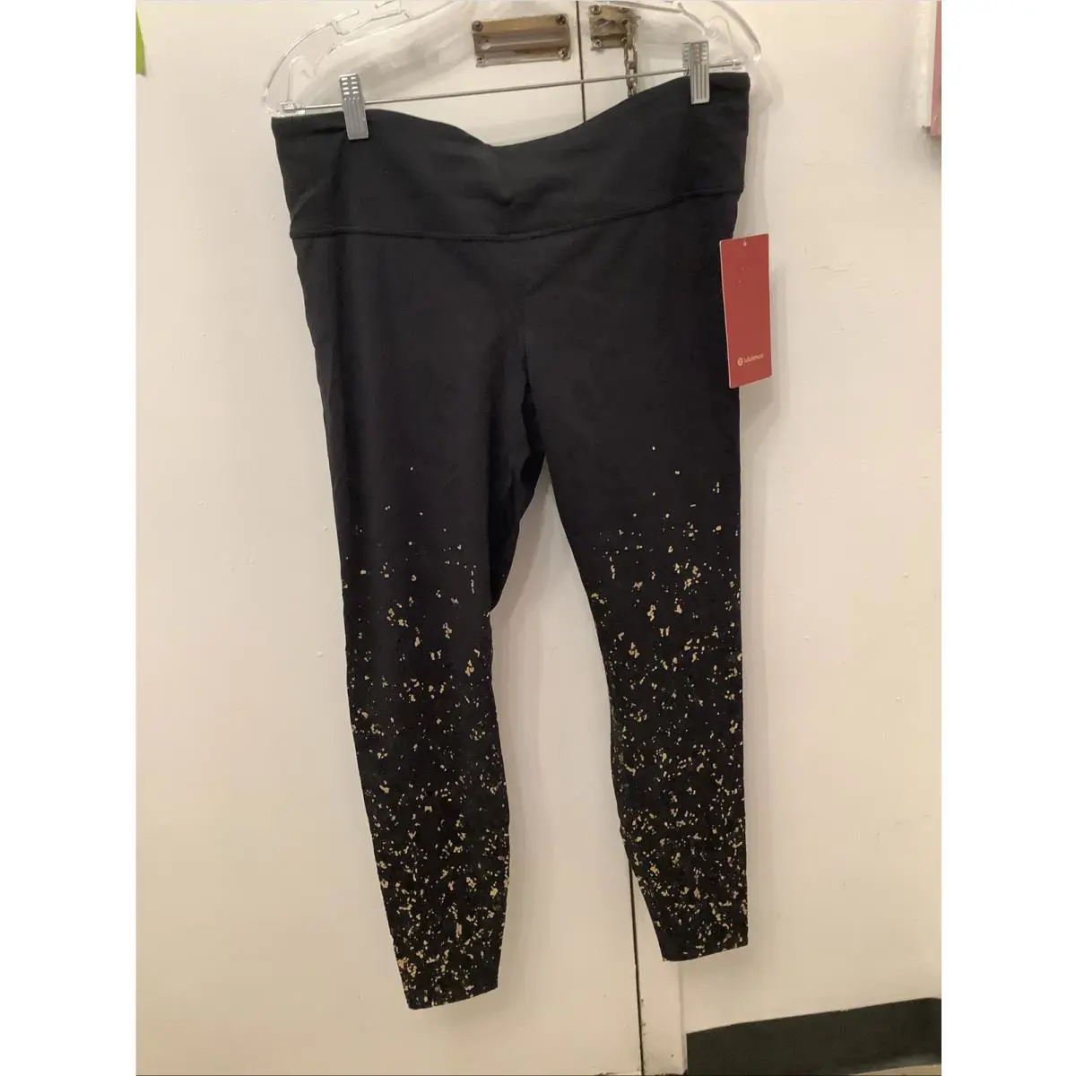Lululemon clothing - Black 5