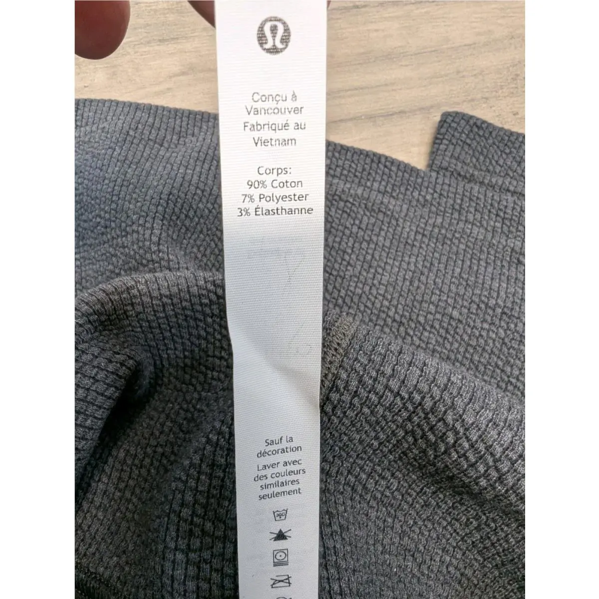 Lululemon clothing - Black 4