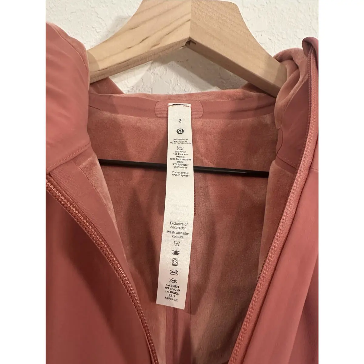 Lululemon clothing - Pink 4
