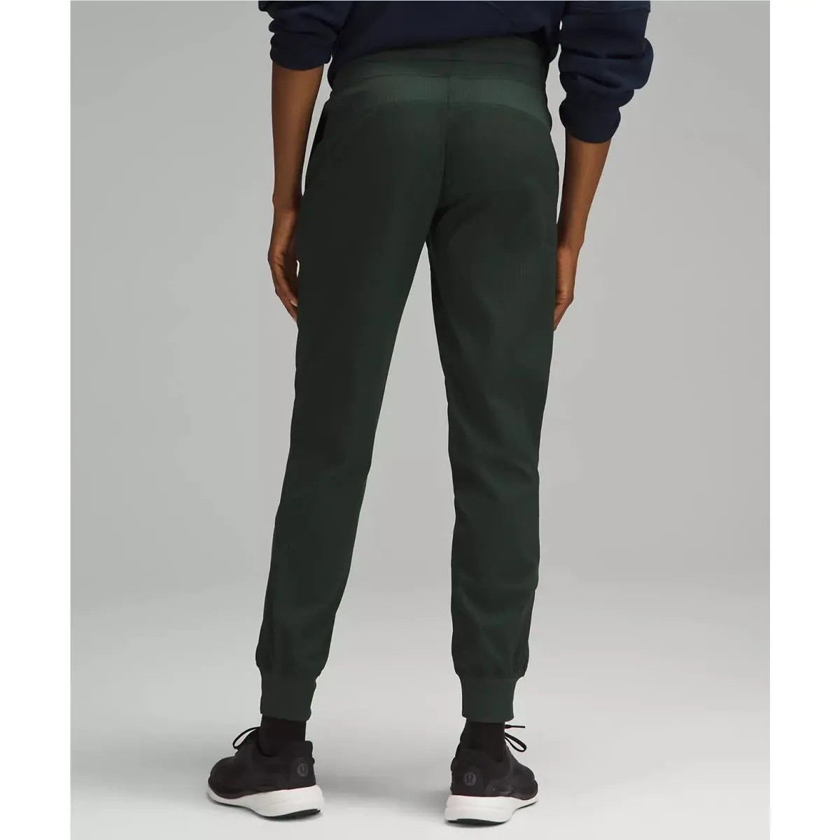 Lululemon clothing - Green 1
