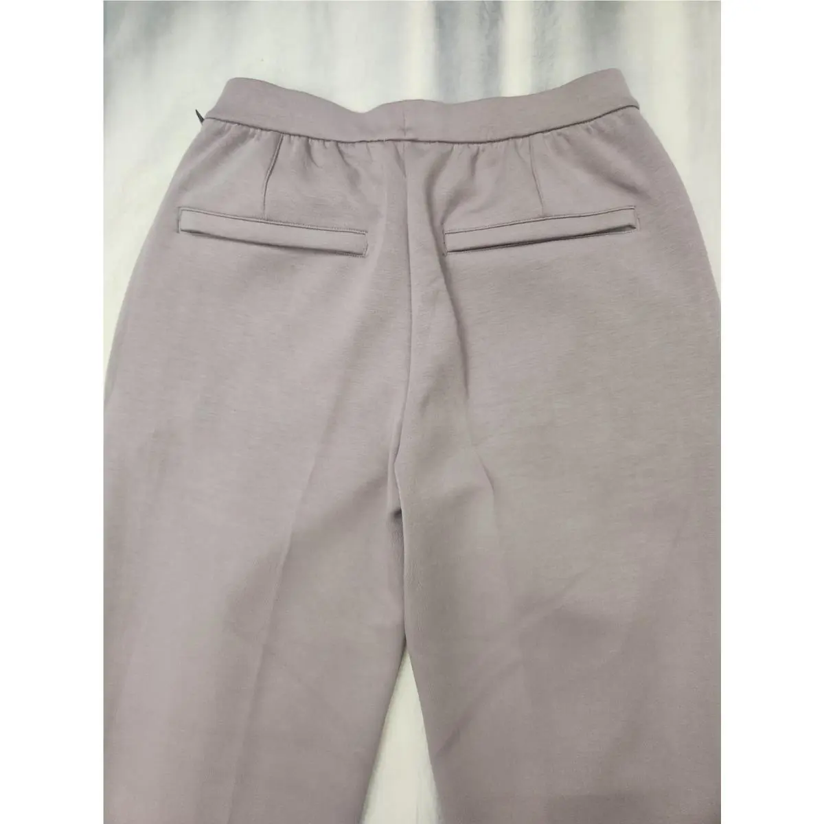 Lululemon clothing - Warm Ash Gray 15
