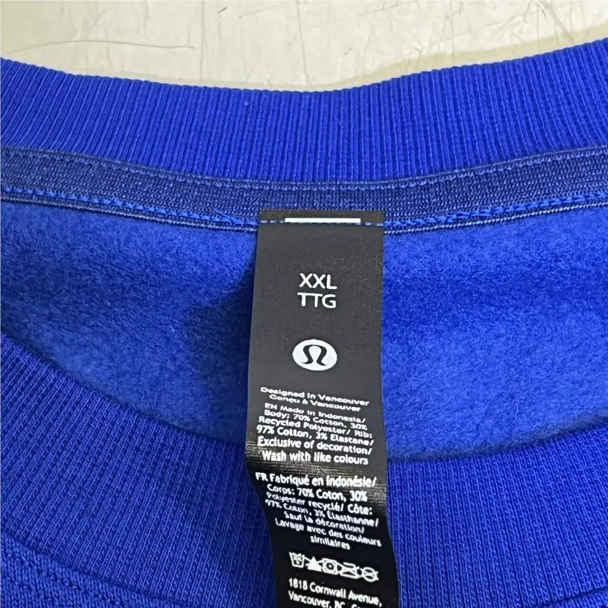 Lululemon clothing - Cobalt Blue, Frame: Cobalt Blue, Exterior: Cobalt Blue 9