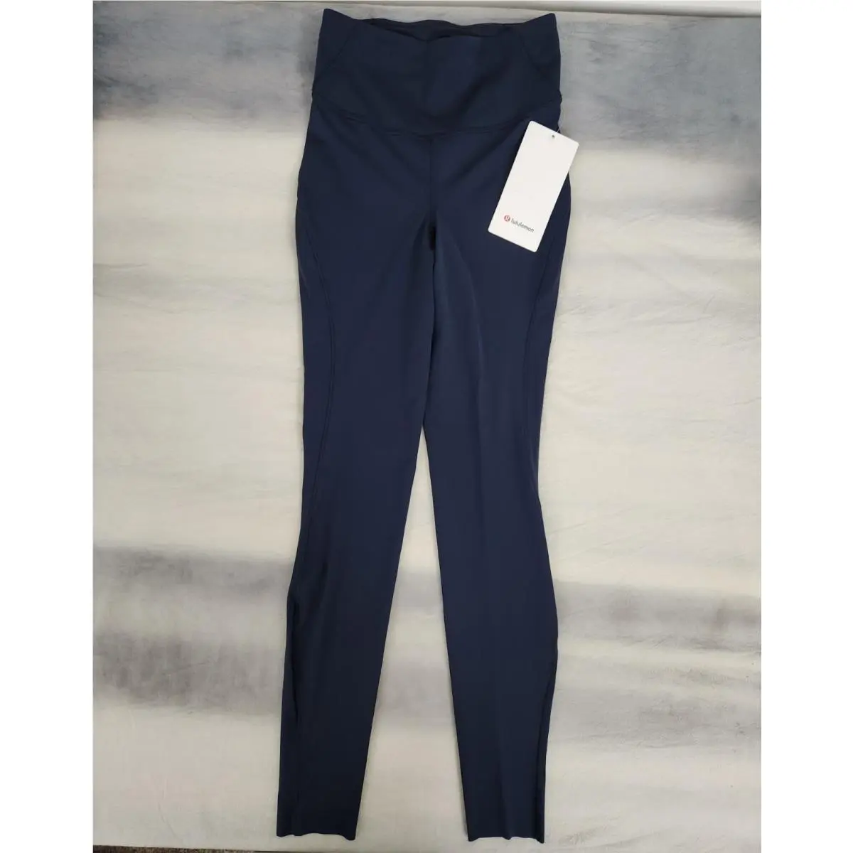 Lululemon Base Pace HR Tight 28 True Navy Women`s Size 4