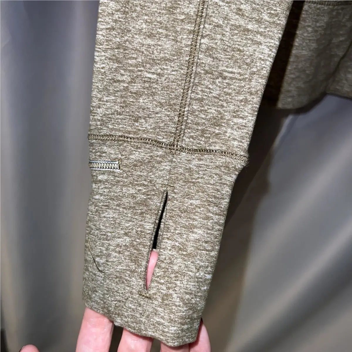 Lululemon clothing - Green 2