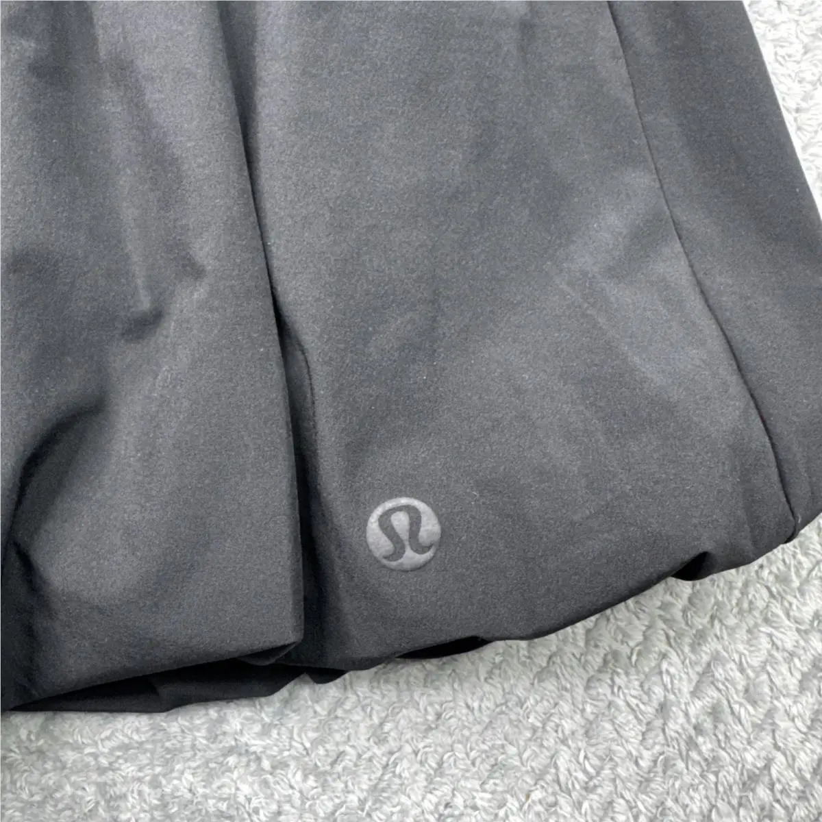 Lululemon clothing - Black 3
