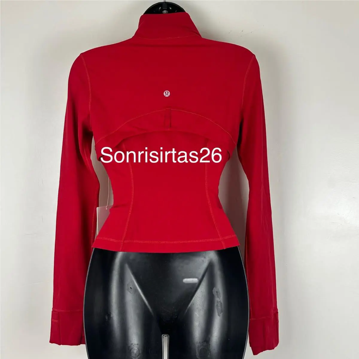 Lululemon clothing - Red 5