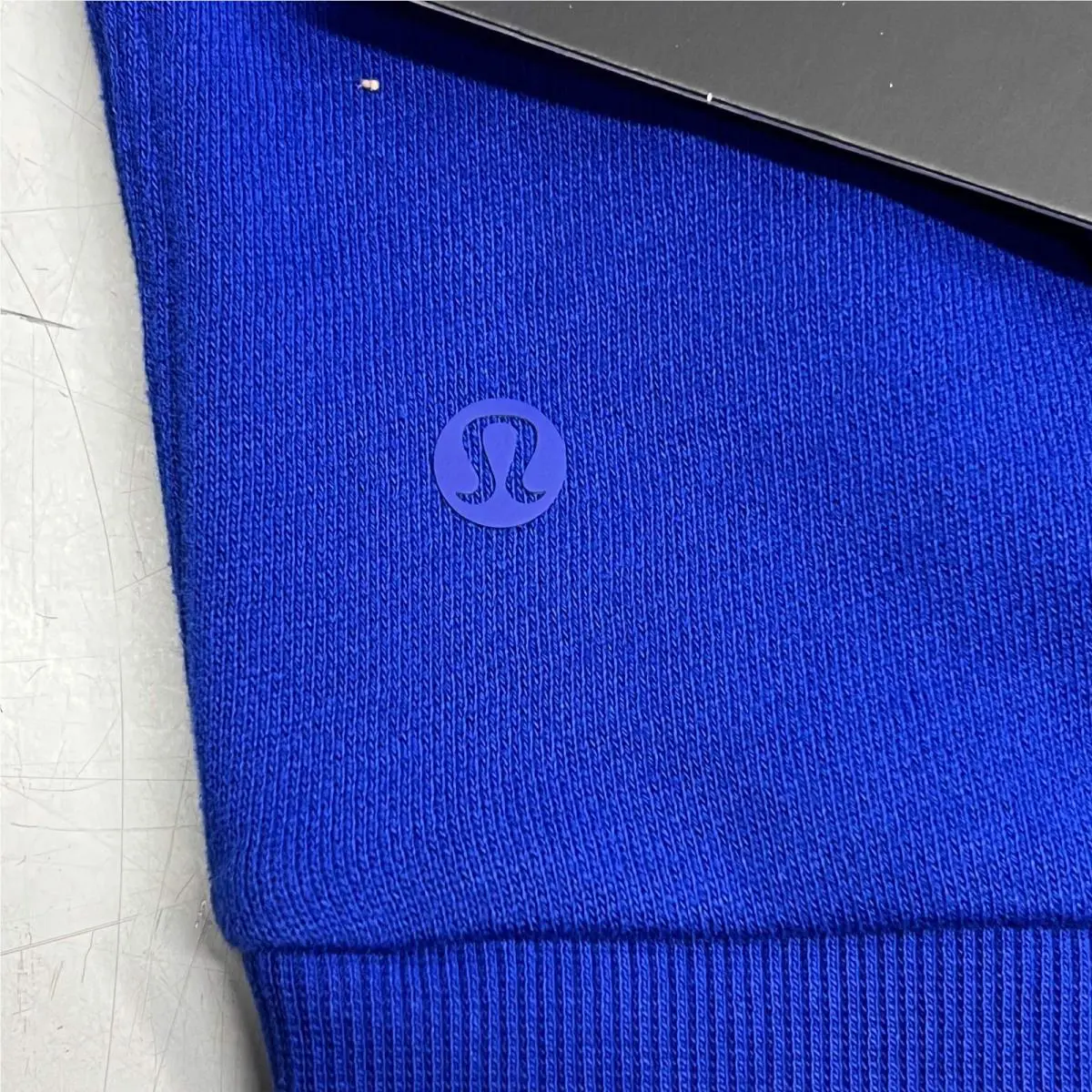 Lululemon clothing - Cobalt Blue, Frame: Cobalt Blue, Exterior: Cobalt Blue 6